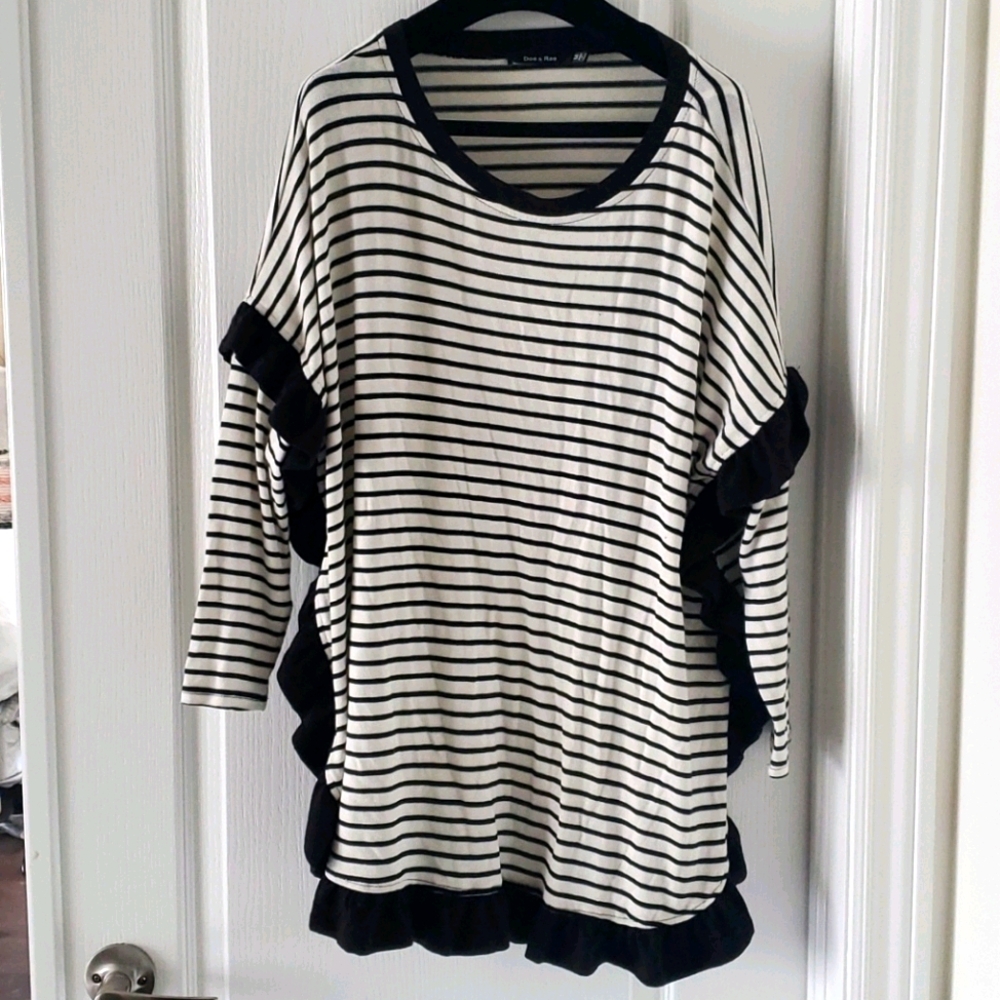 Black and White Tunic Sweater